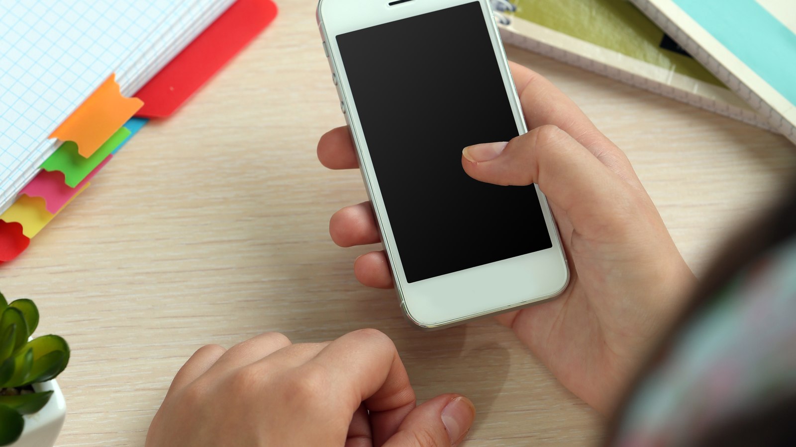 176 falhas num celular Samsung: o que isso ensina sobre os aparelhos que acessam seus dados