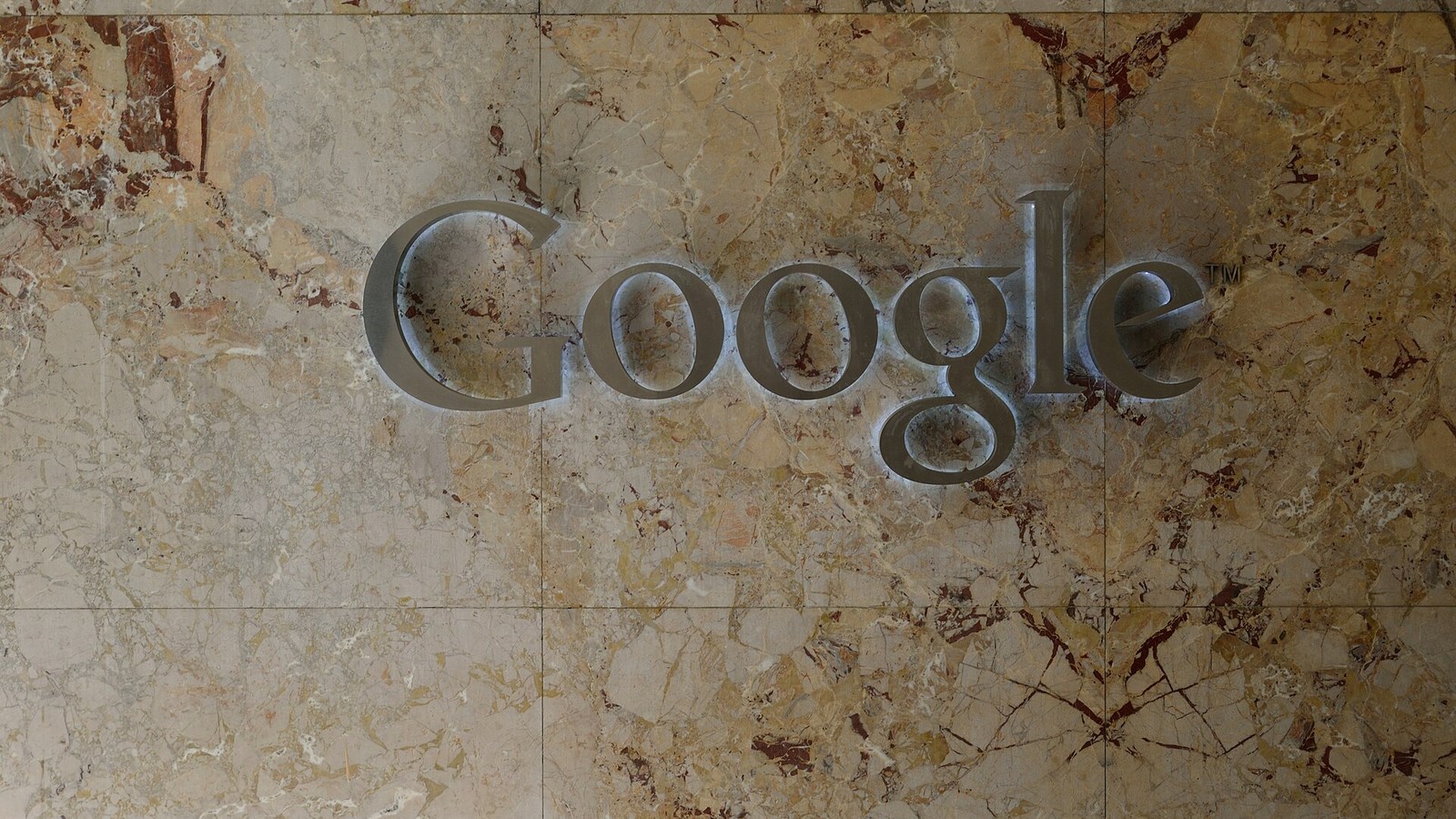 A IA que caça falhas antes do hacker: ferramenta do Google achou 100 vulnerabilidades graves em 2 dias