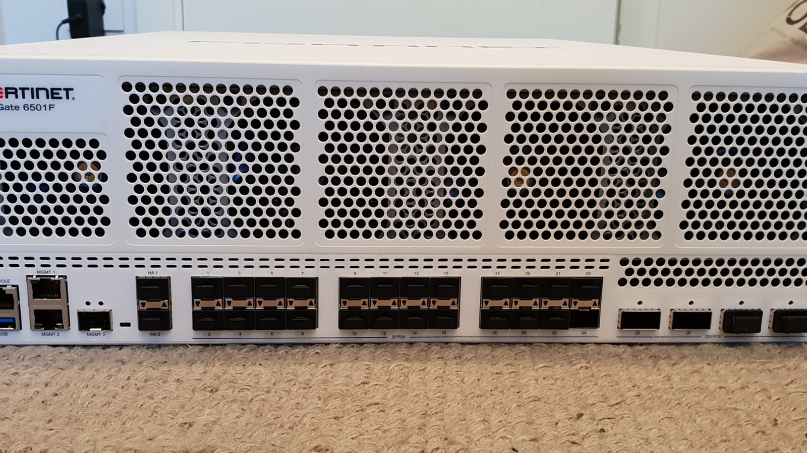 Firewall da Fortinet aceitava qualquer senha: entenda a falha e o que fazer
