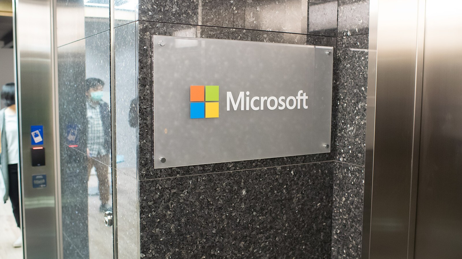 Tenho MFA Microsoft, estou seguro? A campanha que invadiu 94 empresas sem roubar uma senha