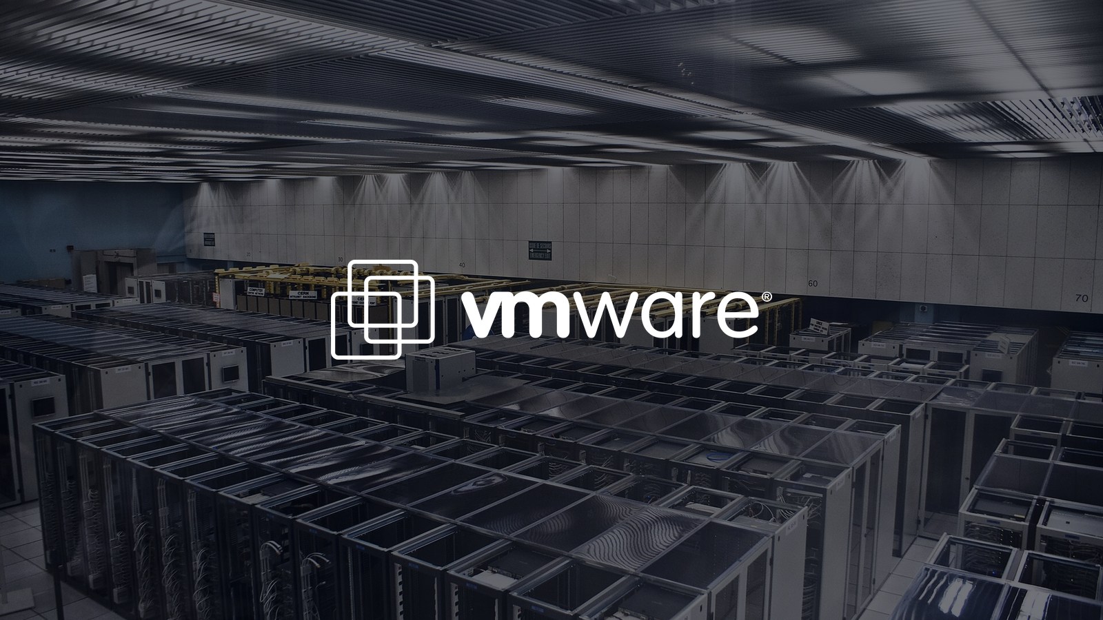 Nota 9.8 no VMware vCenter: a falha crítica que entrega todos seus servidores de uma só vez